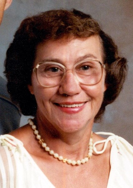 Obituary of Edith "Mandy" J. Holmes