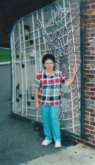 Obituary of Viola H Turner