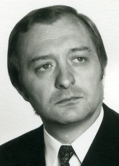 Obituary of Wolfgang G. Kretzschmar