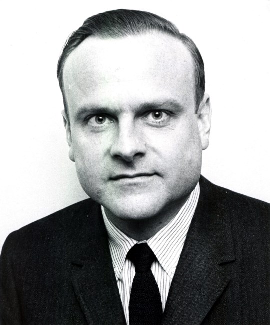 Obituary of Robert Edward Clark