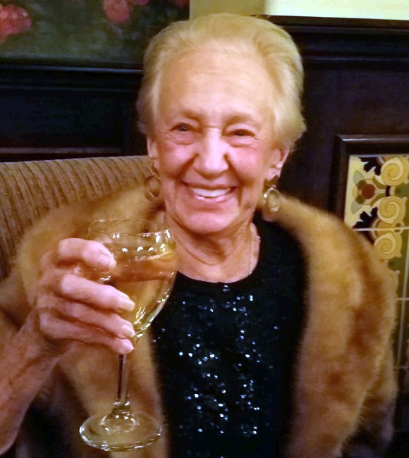 Obituary of Teresa "Teri" Mae Wilkerson