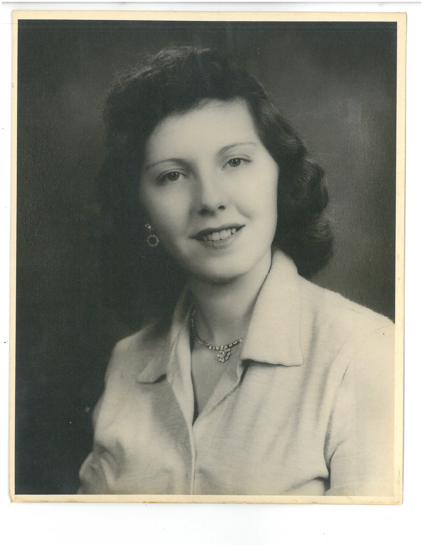 Obituary of Dolores Elaine Earls