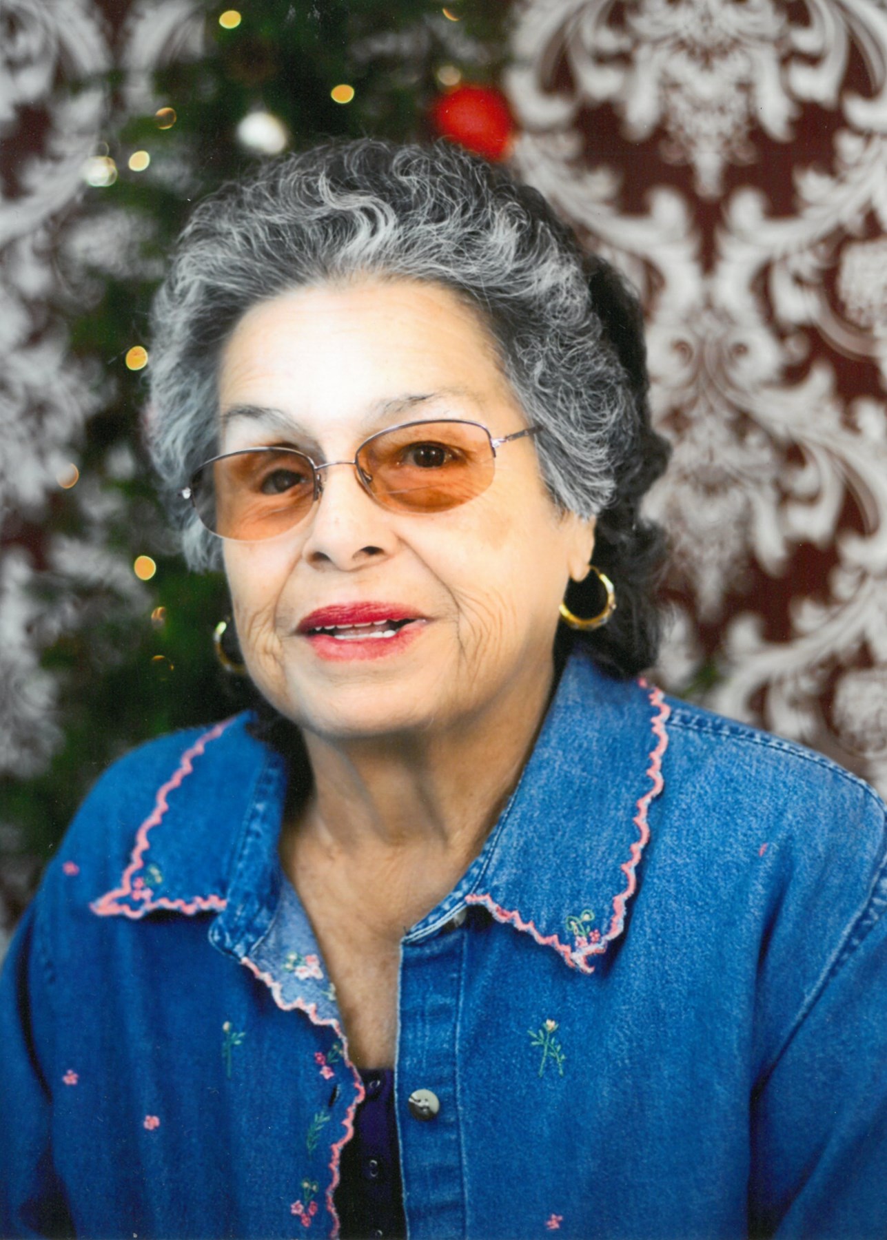 Obituary of Molly Navarro