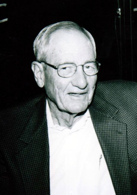 Obituary of Hollis Cogburn