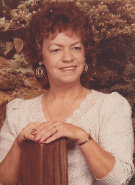 Obituary of Nina Joyce Lowe