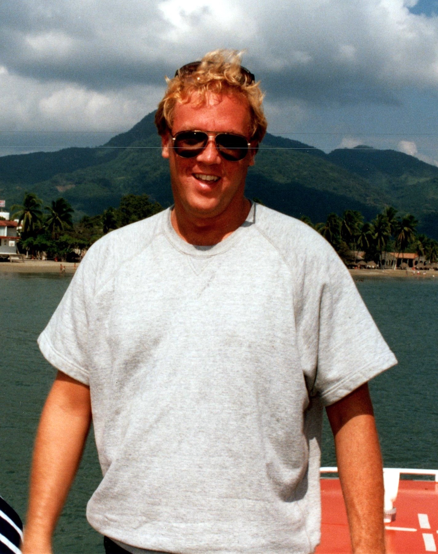 Robbie Gold Obituary Chicago, IL