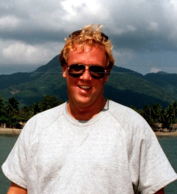 Obituary of Robbie Mark Gold