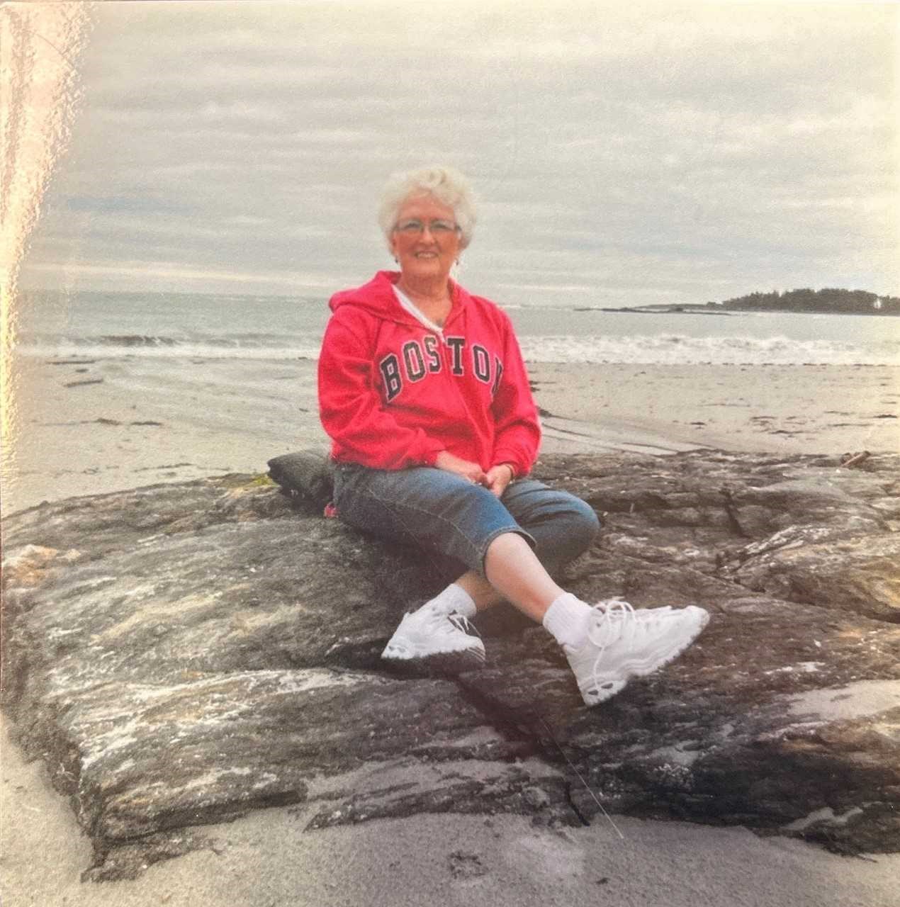 Obituary of Barbara Mae Hall