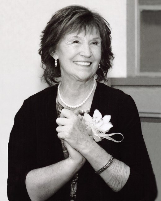 Obituario de Dorothy May Head