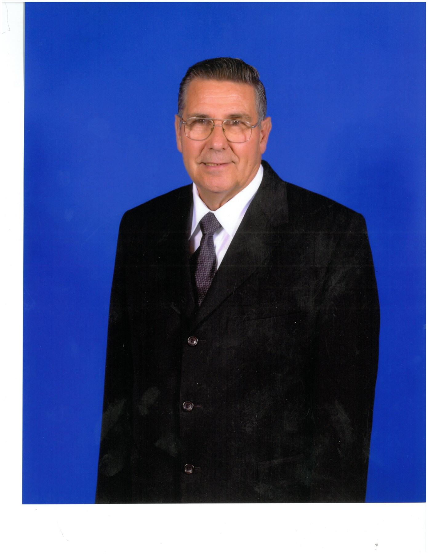 Obituary of Laurence Mervyn Richard Halverson