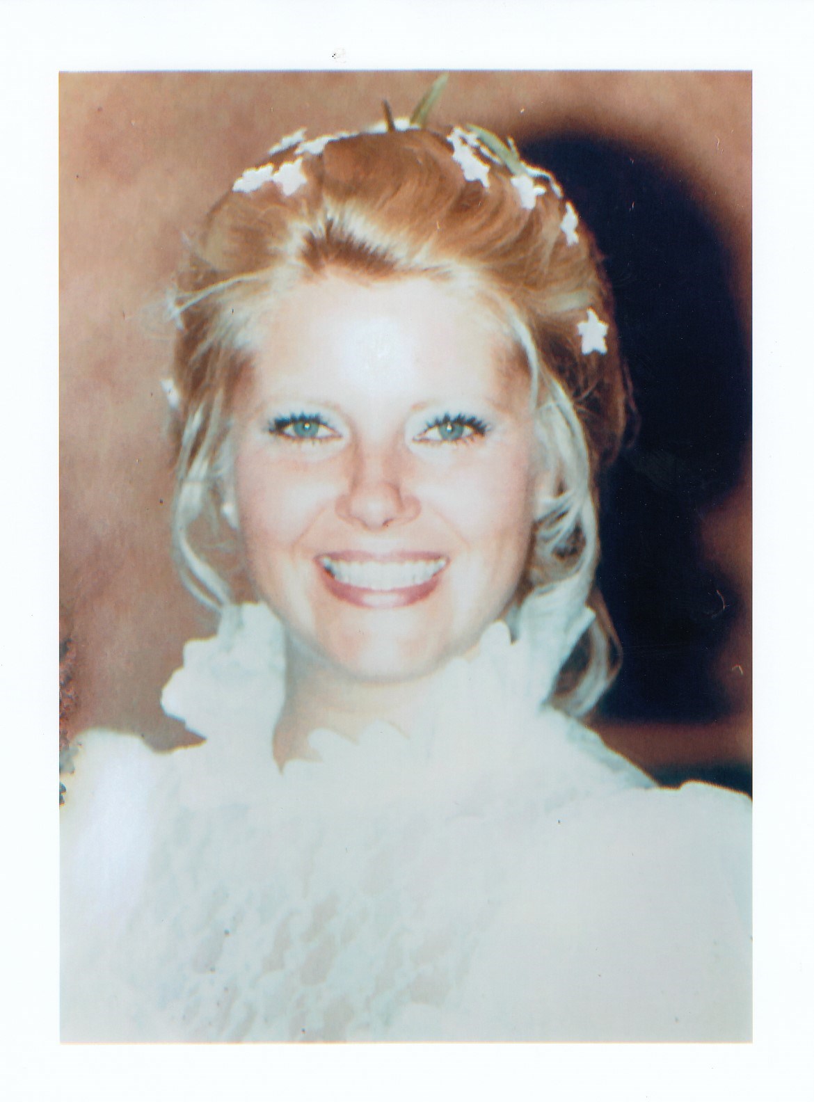 Obituary of Mrs. Connie Jo Osborne - Wood