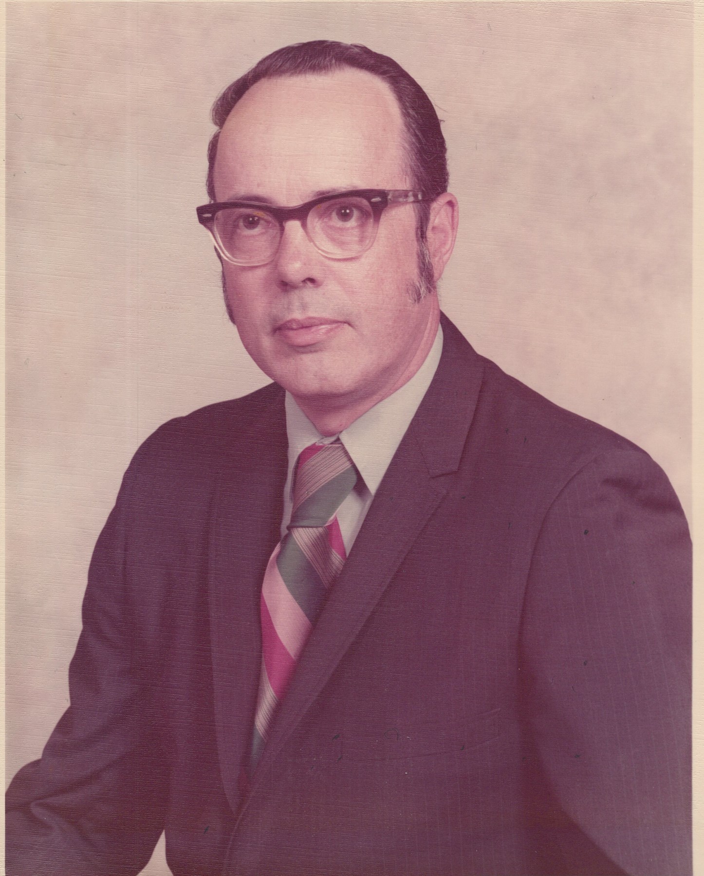 Obituary of Thomas D. Dunn