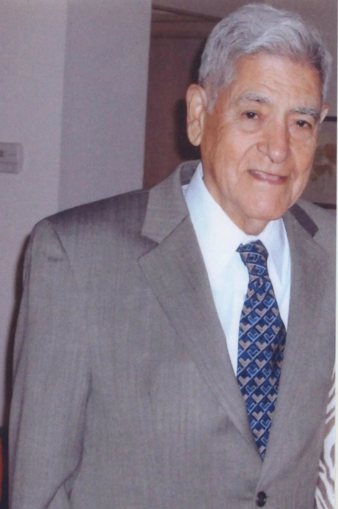 Obituary of Alejandro De Los Santos