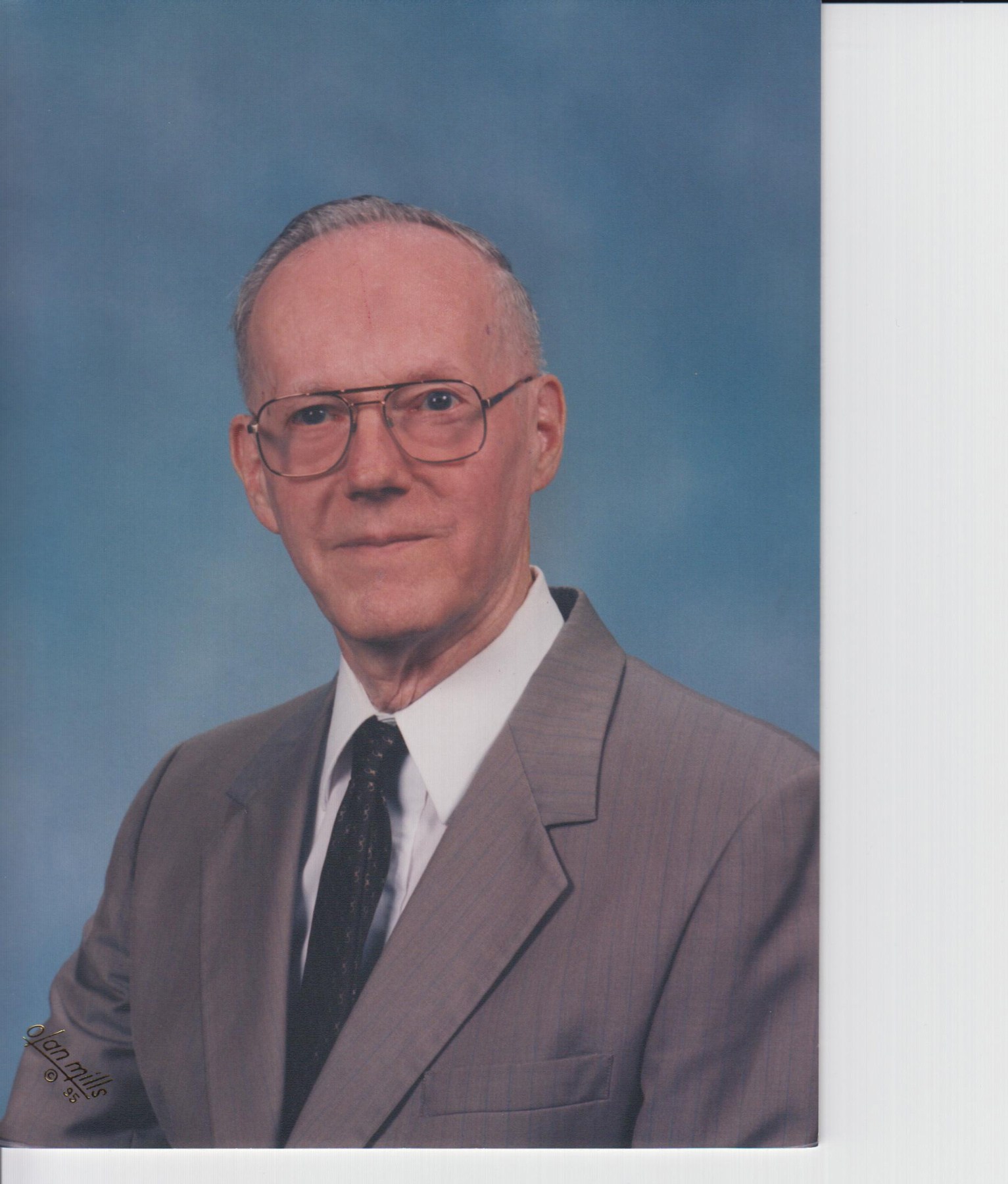 Obituary of Horace S. Knight