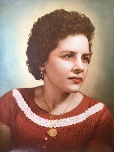 Obituary of Aurora Chavez