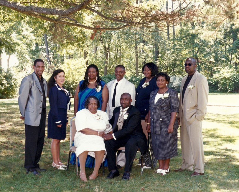 Obituary of Evelyn M. Lindstrom