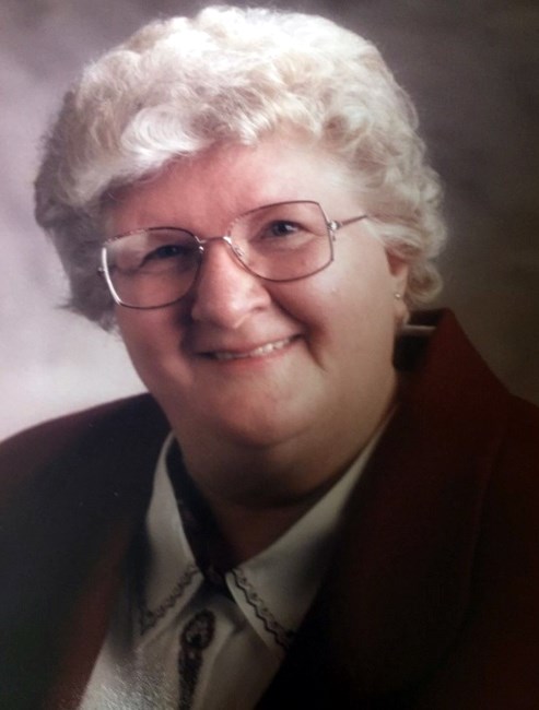 Obituario de Beverly Claire Bowmer