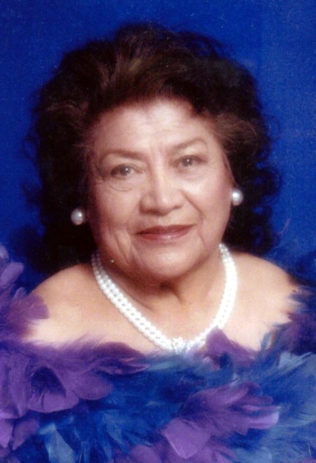 Obituary of Felicitas Bernice Gonzalez