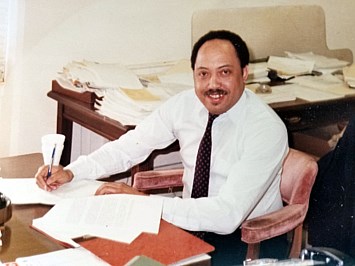 Avis de décès de Mr. James R Murphy