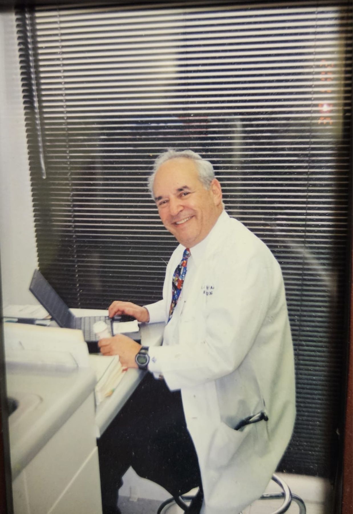 Obituary of Lewis Jan Hellerstein