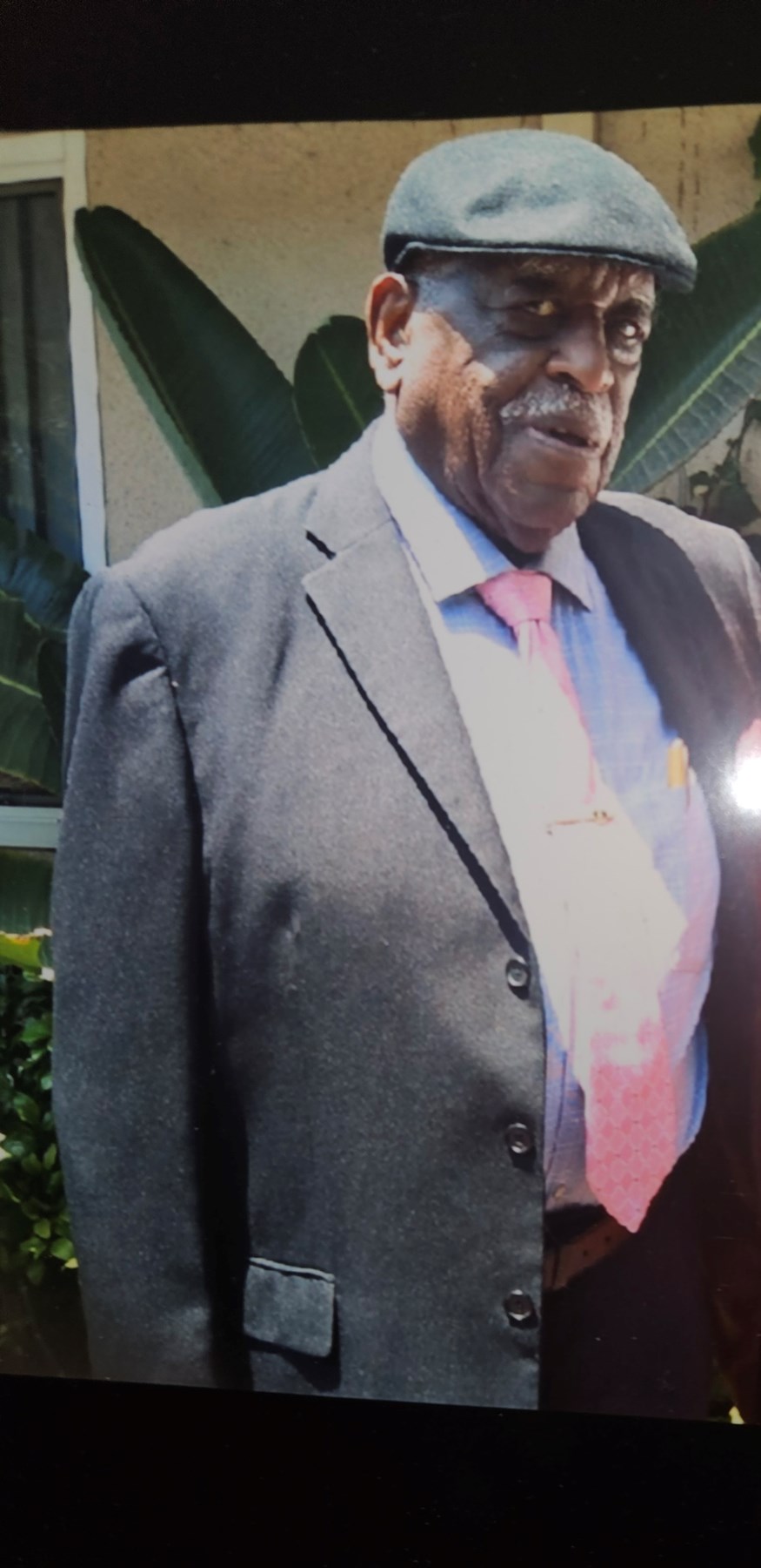 Obituary of Ray Lee Laffitte