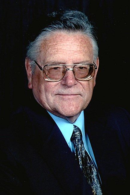 Obituary of Lloyd F.  Wallace
