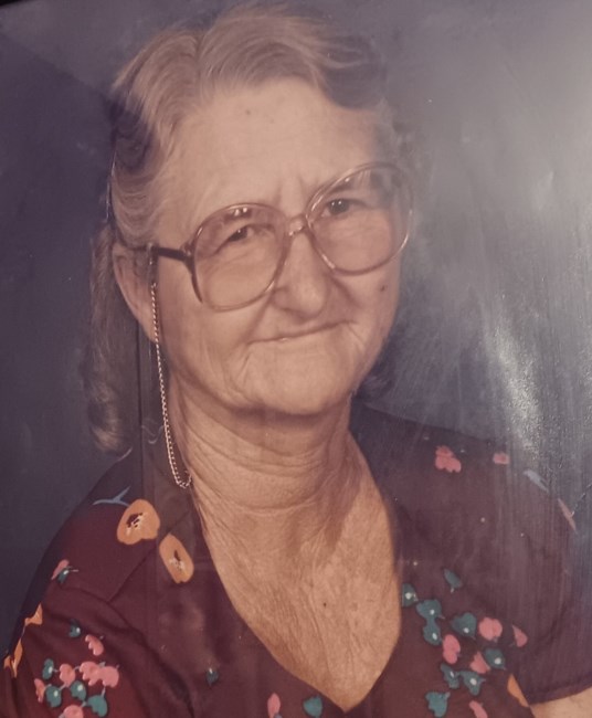 Avis de décès de Lucille Virginia Shirley