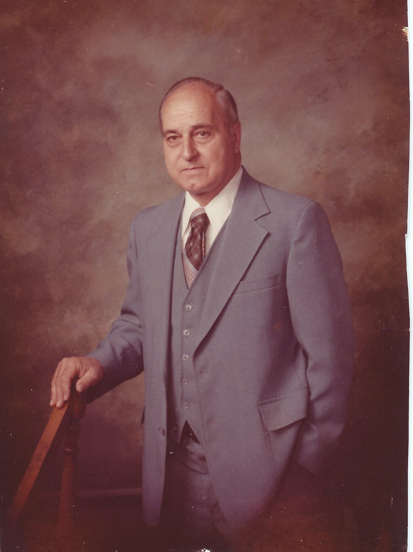 Obituary of James Holub, Jr.
