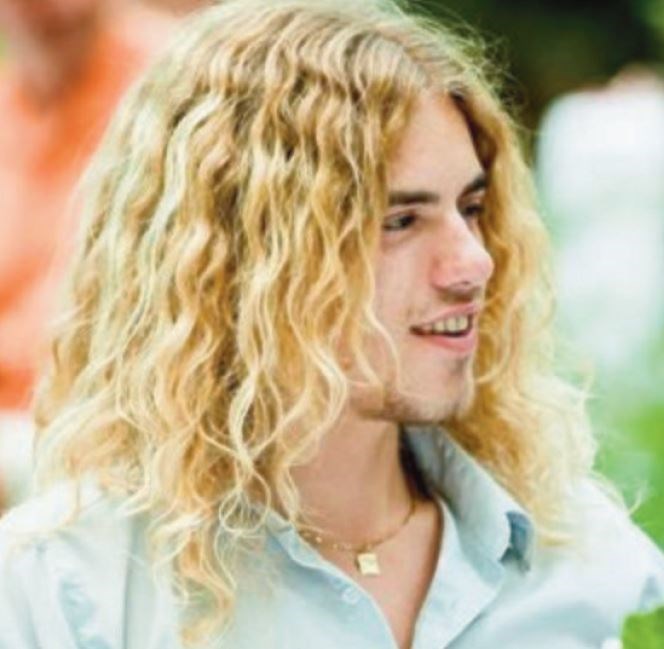 Obituary of Erik Avery George Olufson