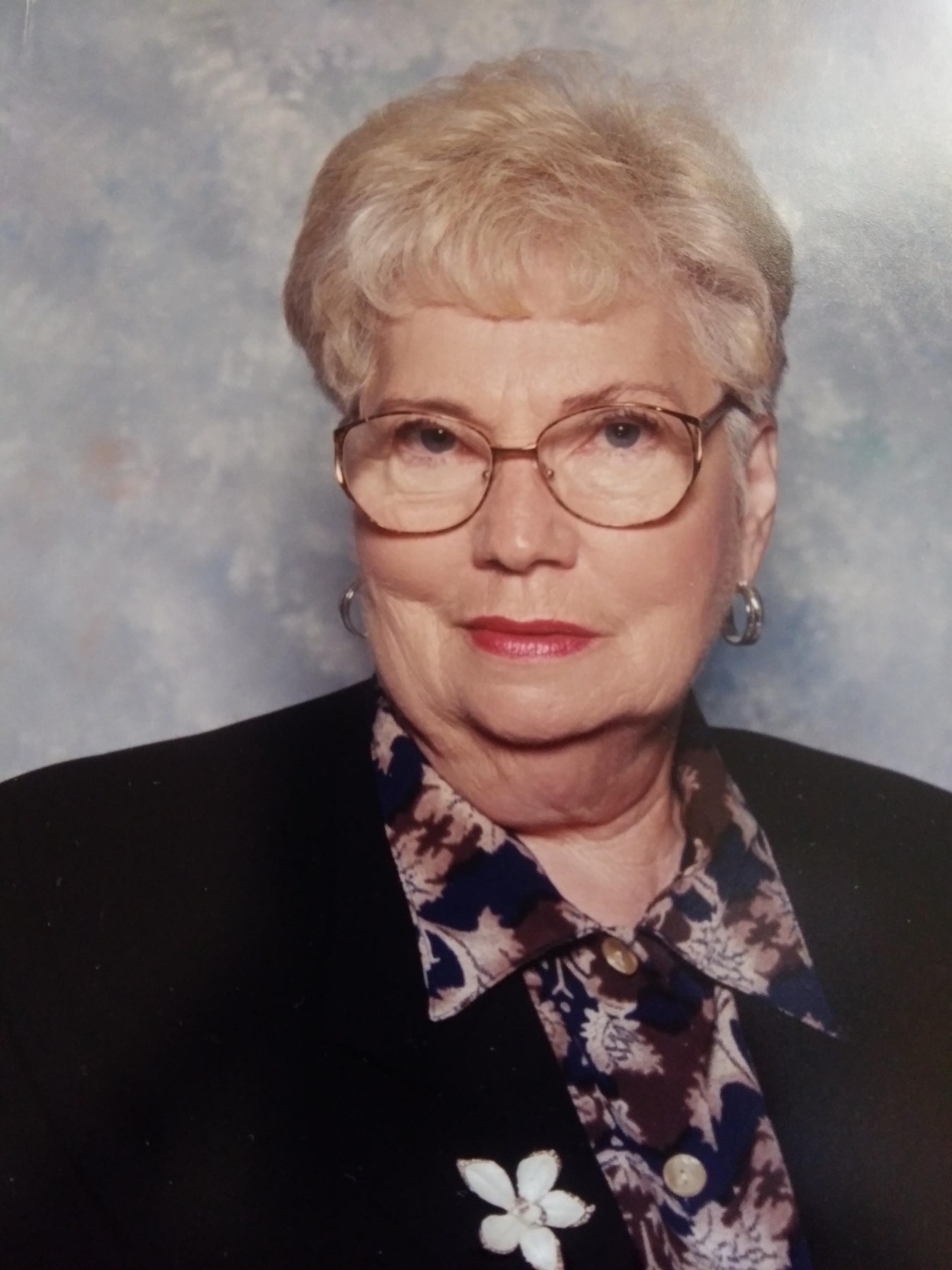 Obituary of Hazel Tucker Brady