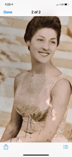 Obituary of Auristella Rosario Legarretta