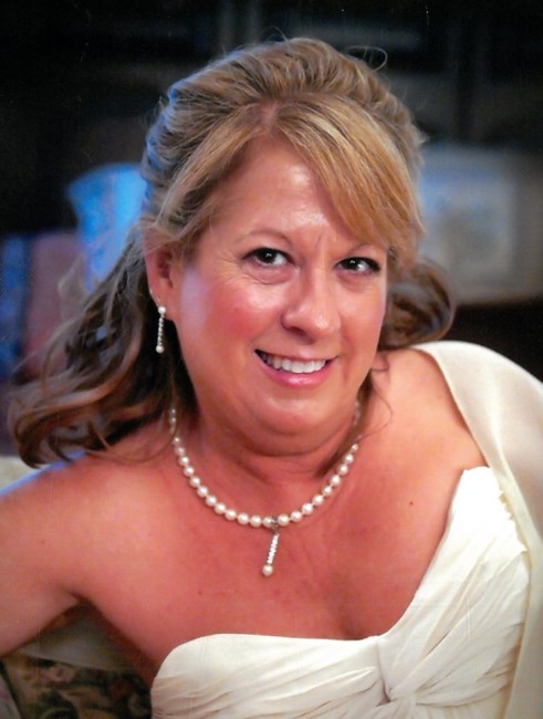 Obituary of Lisa DuBos DeVille