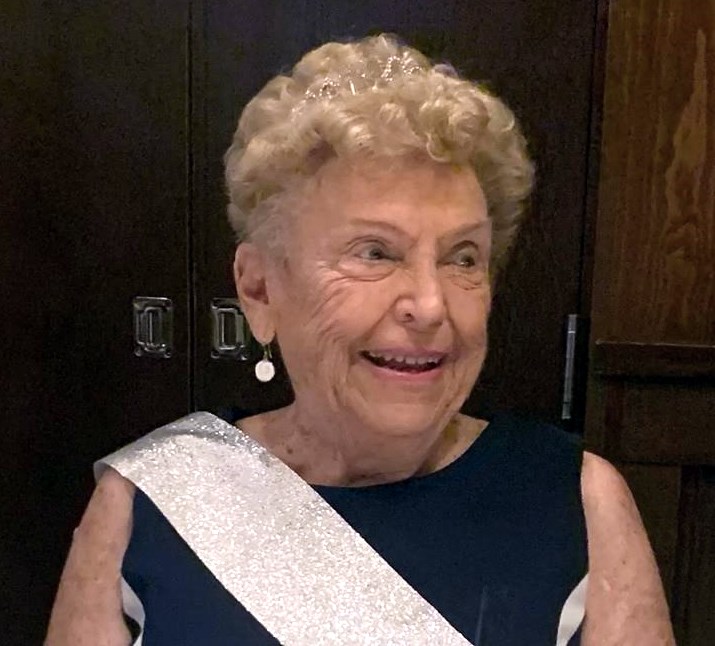 Obituary of Elizabeth "Betty Lou" Czajka