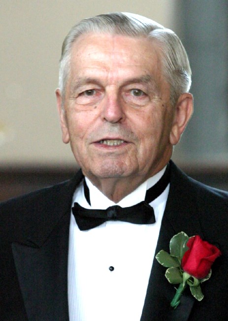 Obituary of Mr. Kenneth W. Chamberlin