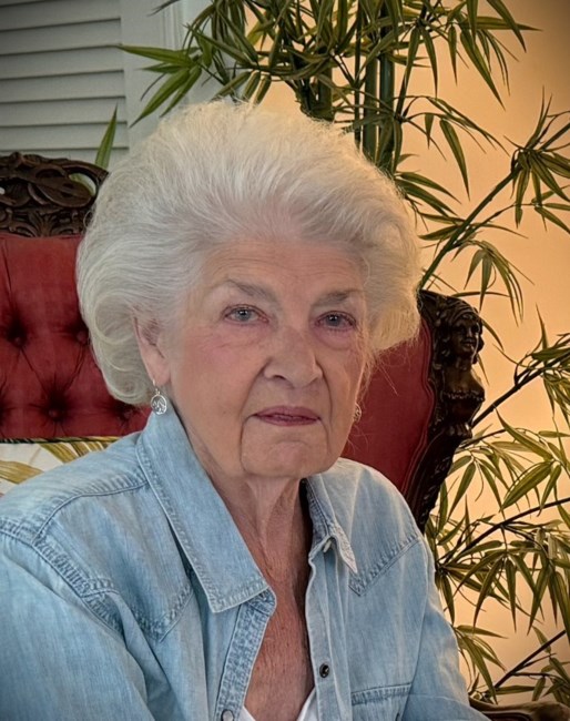 Obituary of Penelope Lampe