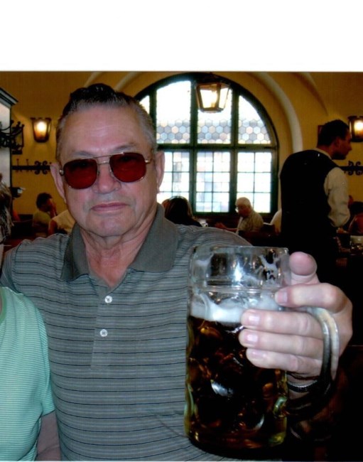 Obituary of Robert Edward Thomas