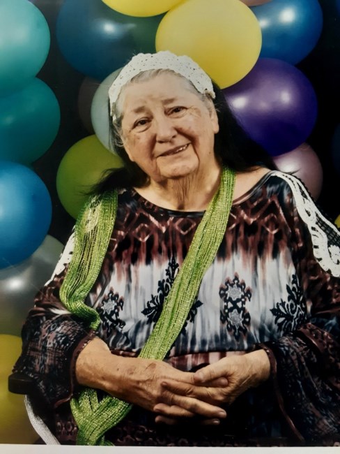 Obituary of Vivian R. Ramirez