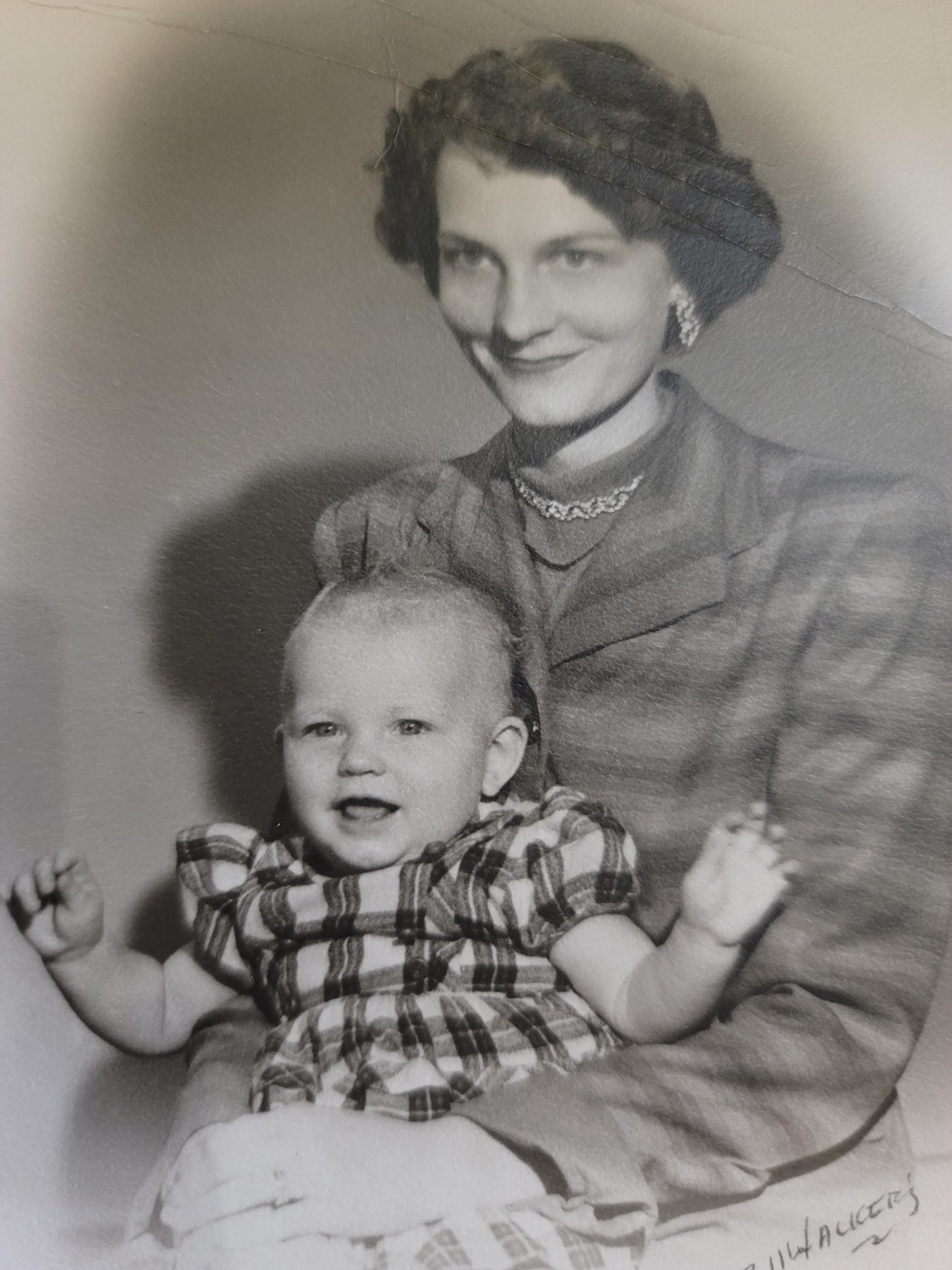 Obituary of Edna Cross