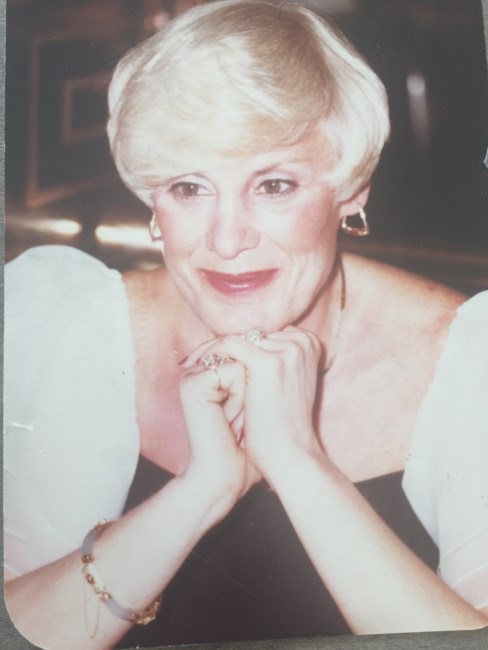Obituary of Doris Sue Grossman