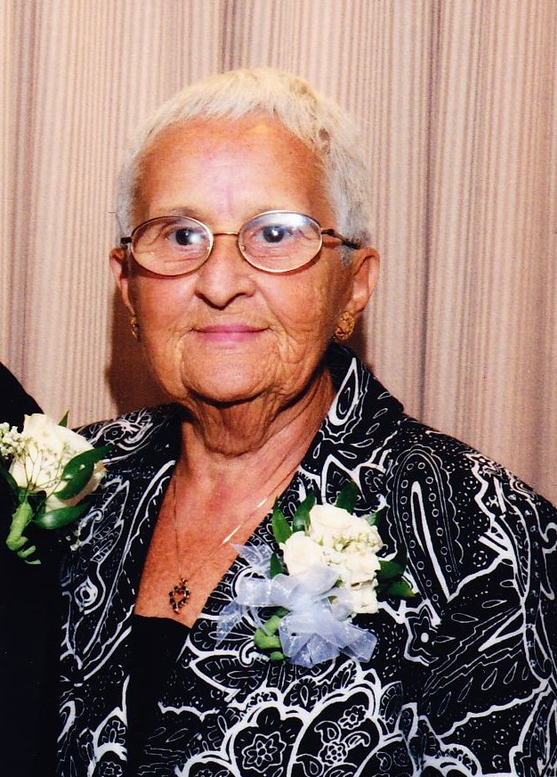 Obituary of Carolyn "Mickey" C. Strauch