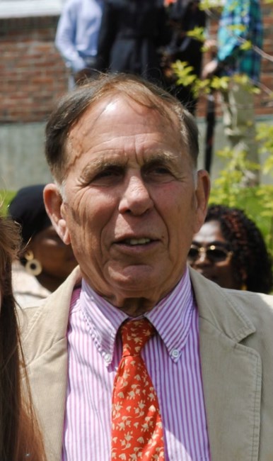 Obituary of Robert F. Lowe Jr.