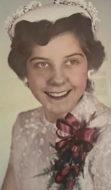 Obituary of Evelyn Hatch Davis
