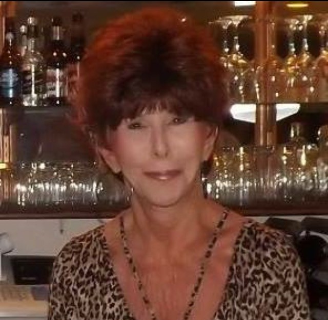 Obituary of Marian Roslyn Stuhr