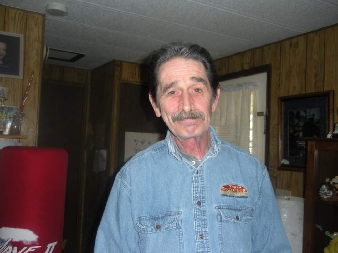 Obituary of Lee Hollis