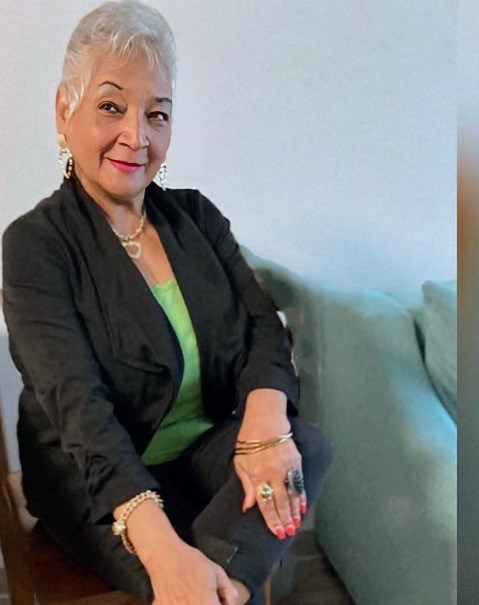 Obituary of Evelyn D. Santíago