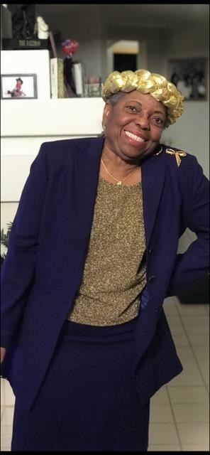Obituary of Gwenzella Smith