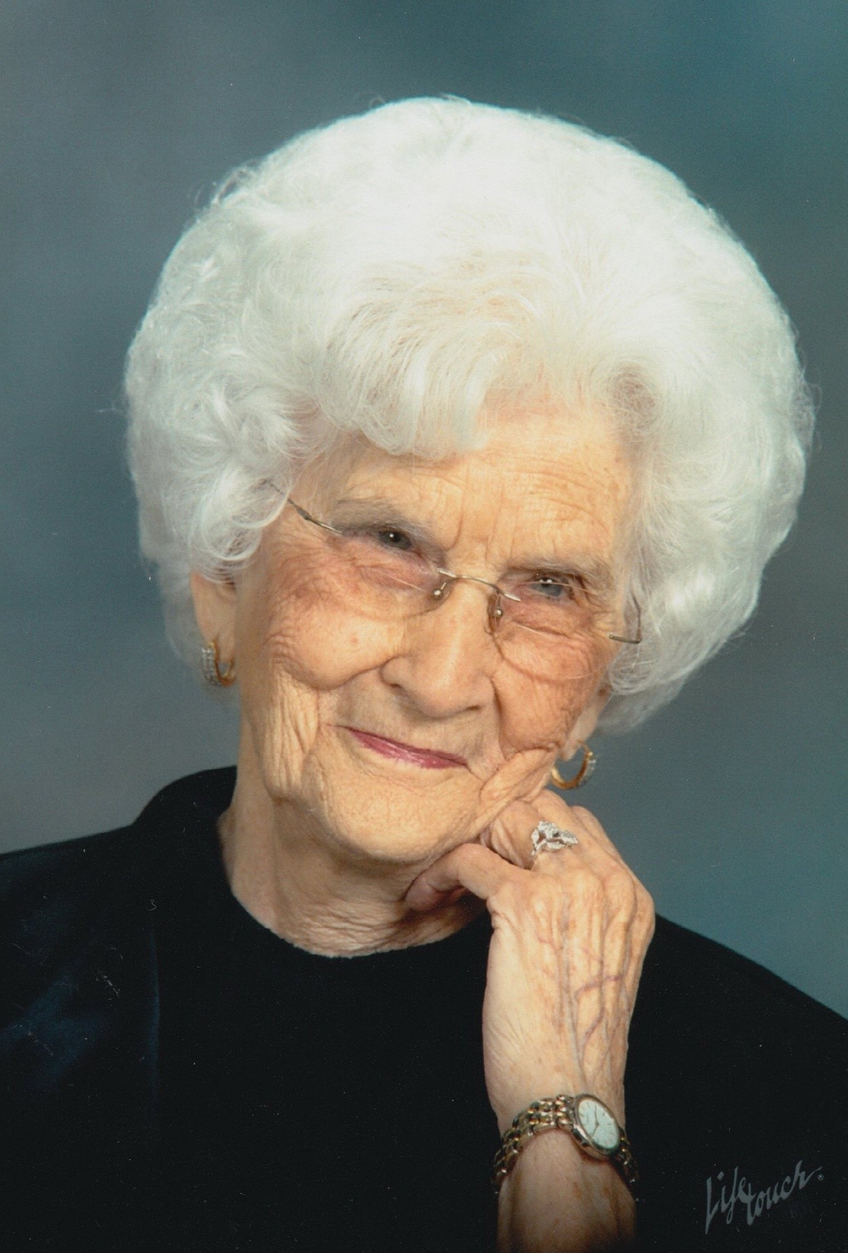 Obituary of Manola High Hilbourn