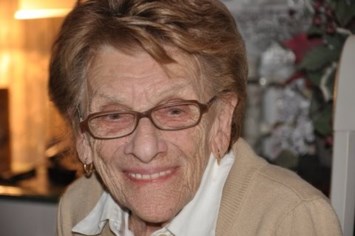 Avis de décès de Mme Jeanne D'Arc Duchaine