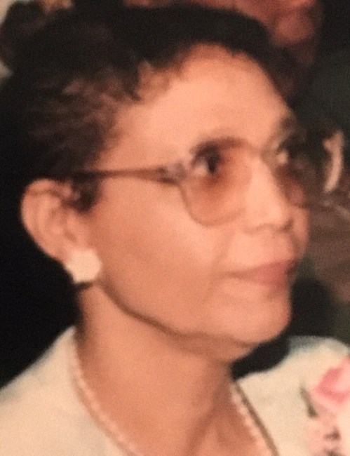 Obituary of Gwendolyn Webb Buchanan