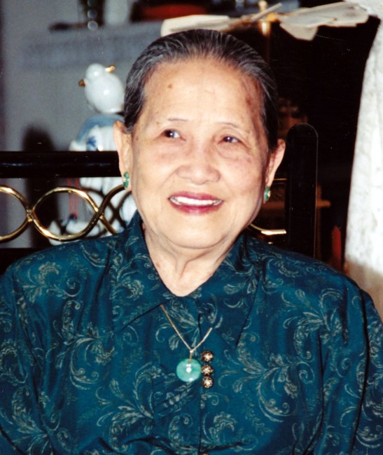 Obituary of Lang Thi Le